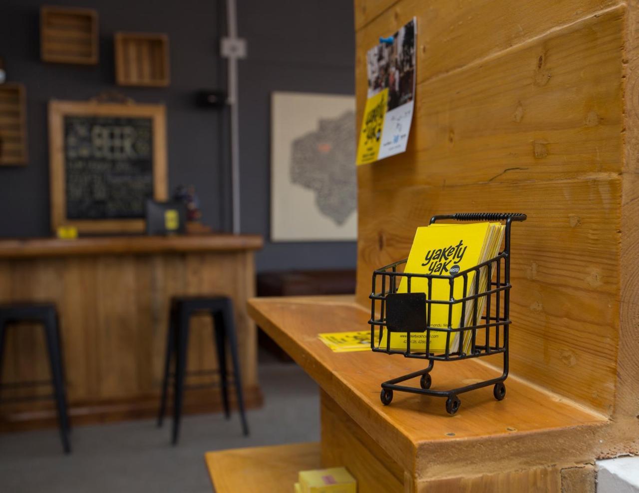 Yakety Yak Hostel Kathmandu Luaran gambar